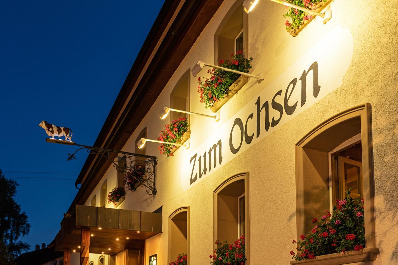 Gasthof - Hotel Zum Ochsen Gmbh Berghulen ภายนอก รูปภาพ