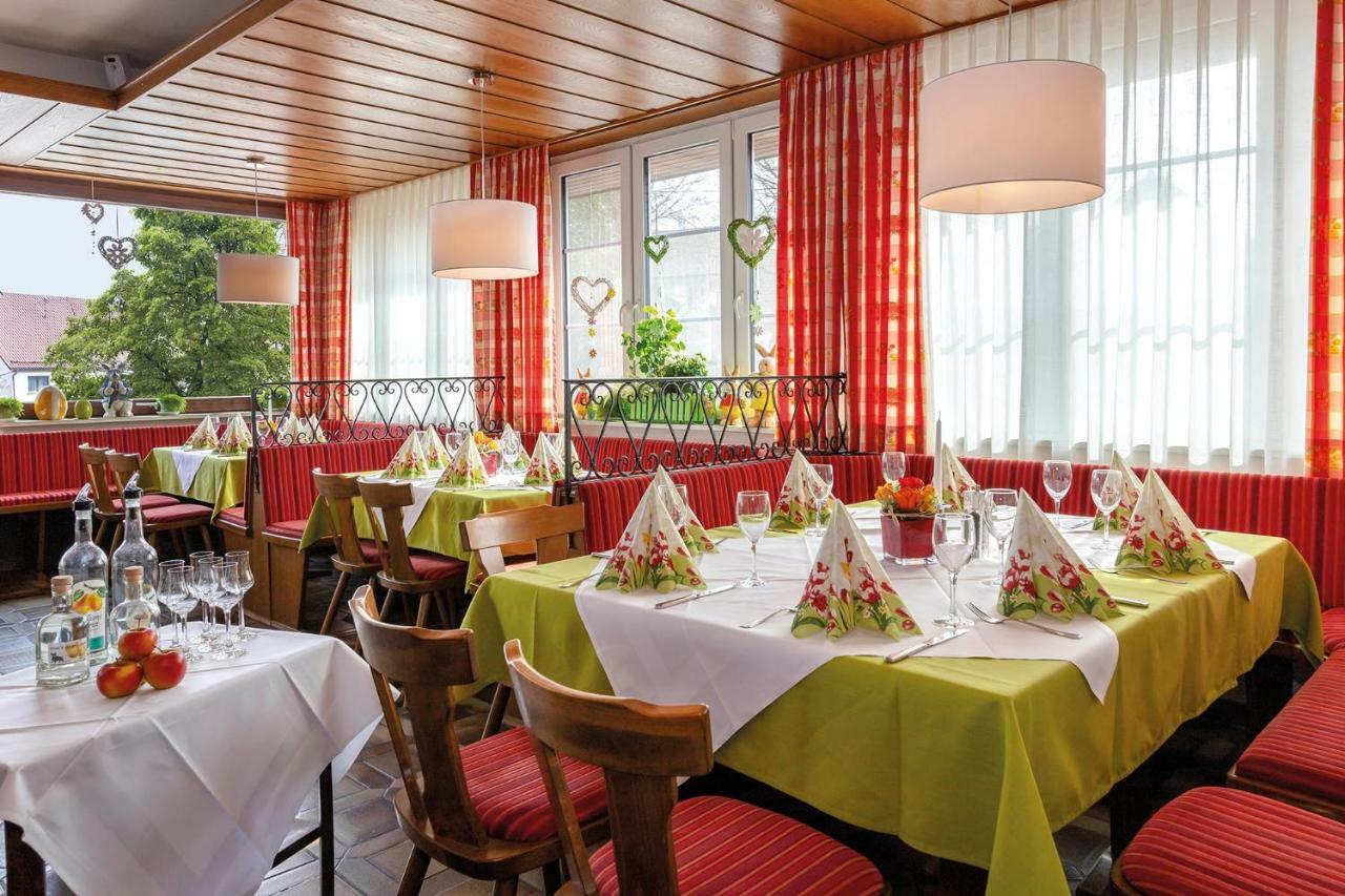 Gasthof - Hotel Zum Ochsen Gmbh Berghulen ภายนอก รูปภาพ
