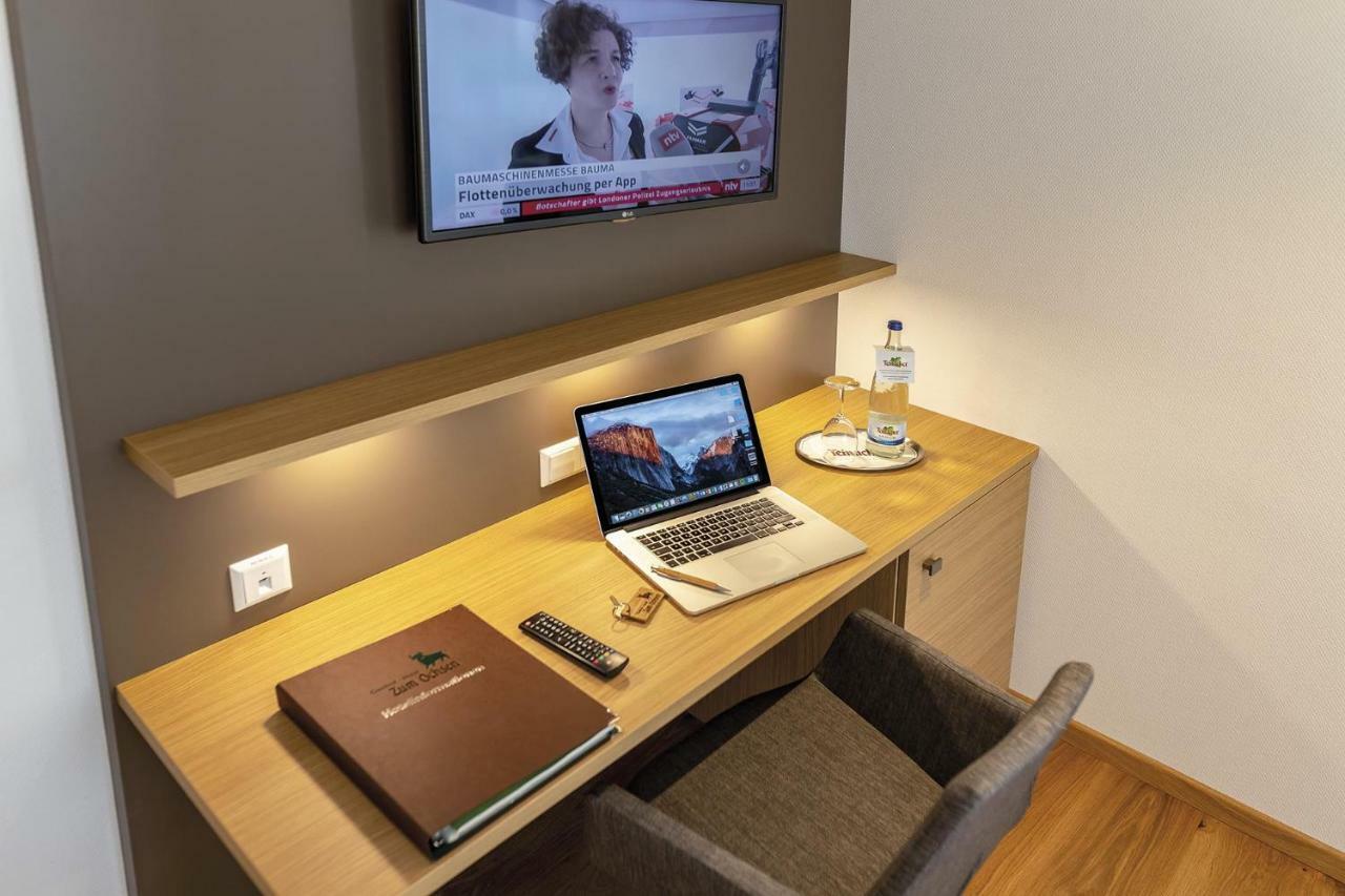 Gasthof - Hotel Zum Ochsen Gmbh Berghulen ภายนอก รูปภาพ